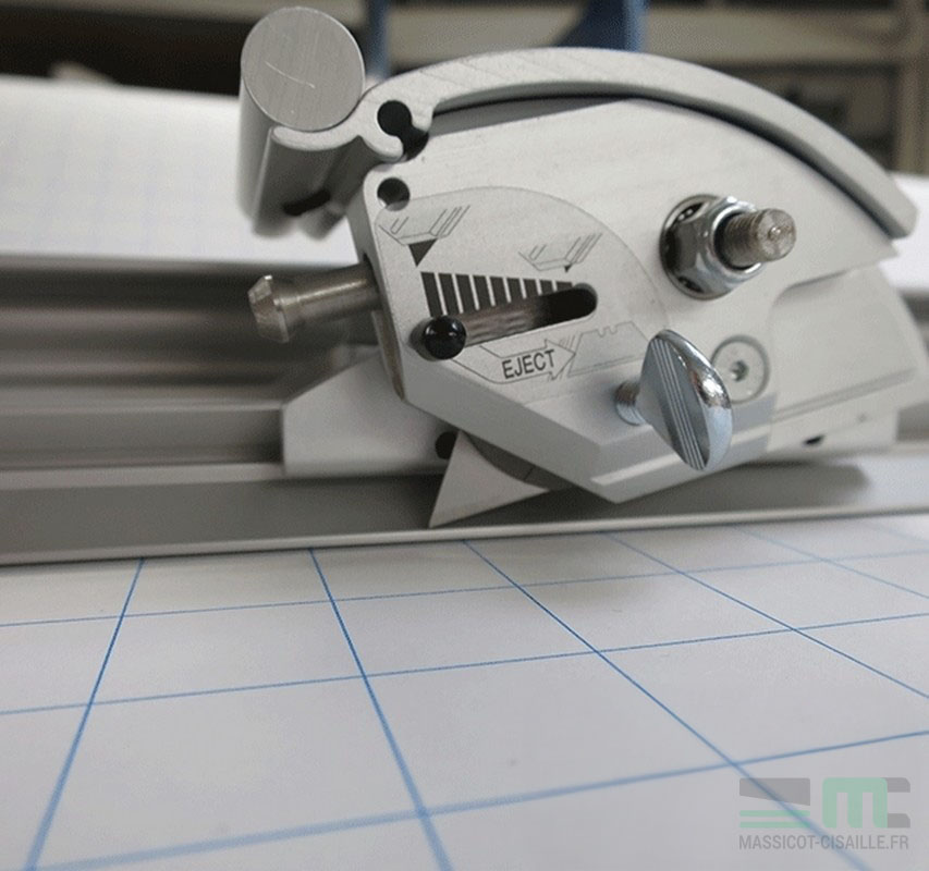 Coupeuse de support <b>Simplex</b> 2600